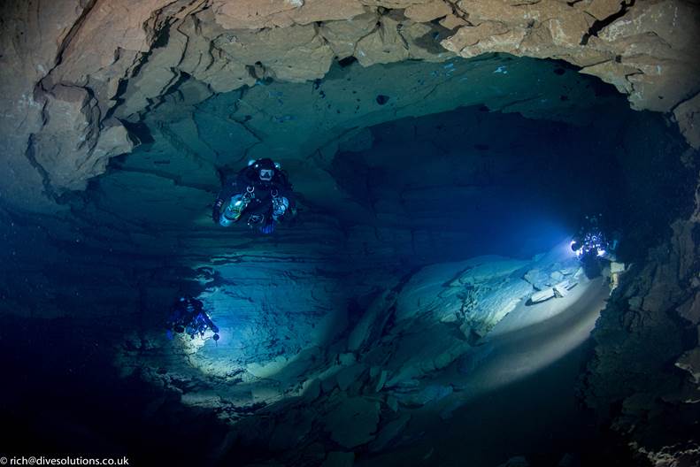 Diving and Marinesolutions Cave diving 
